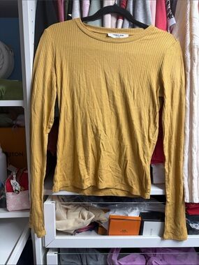 Double Zero Mustard Ribbed Long-Sleeve Tee